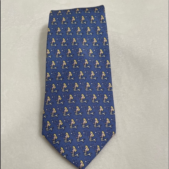 Men’s tie. Vineyard Vines, NWOT. Mermaid pattern - Picture 1 of 3
